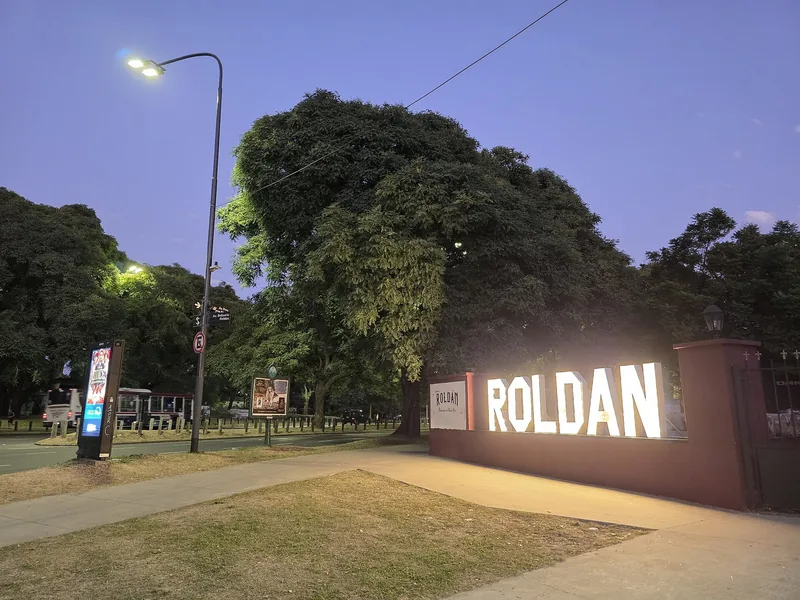 Restaurant Belisario Roldán on a street corner in Palermo, Buenos Aires